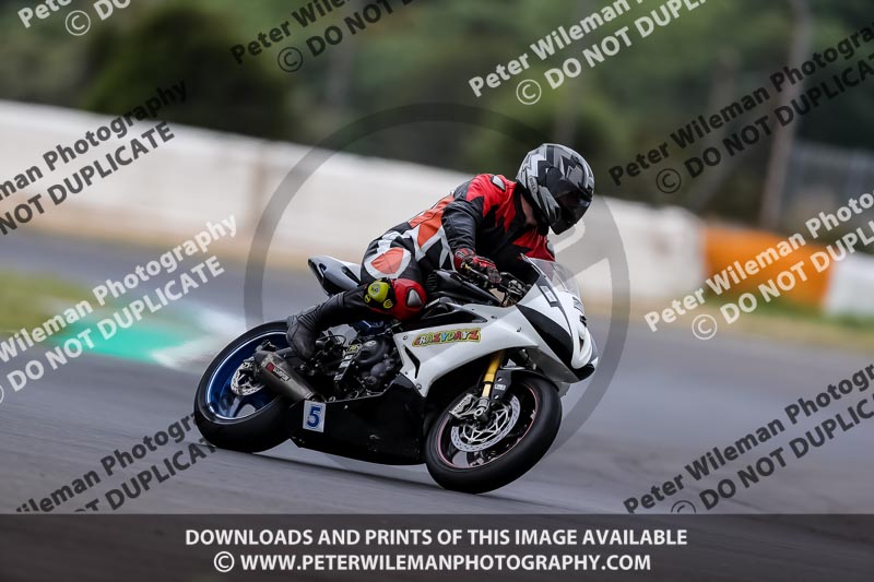 estoril;event digital images;motorbikes;no limits;peter wileman photography;portugal;trackday;trackday digital images